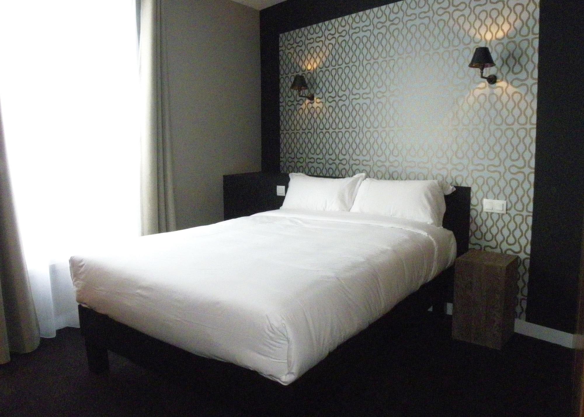 Hotel Les Terres Blanches ชาตู ภายนอก รูปภาพ