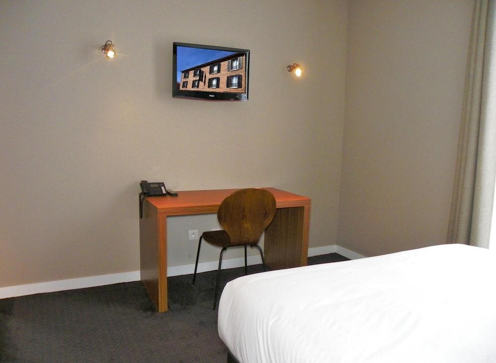 Hotel Les Terres Blanches ชาตู ภายนอก รูปภาพ